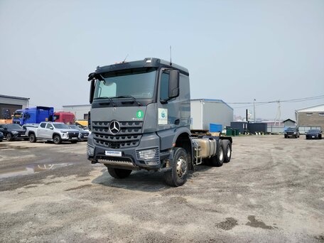 2021 Mercedes-Benz Arocs, серый, 11975000 рублей, вид 1