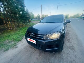 2010 Volkswagen Touareg II, чёрный, 1650000 рублей, вид 3