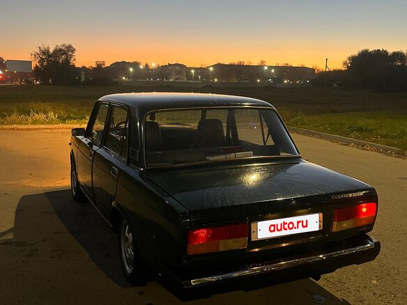 2005 Lada (ВАЗ) 2107, чёрный, 100000 рублей - вид 3
