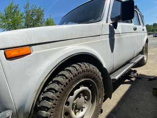 1998 Lada (ВАЗ) 2131 (4x4) I, белый, 220000 рублей, вид 1
