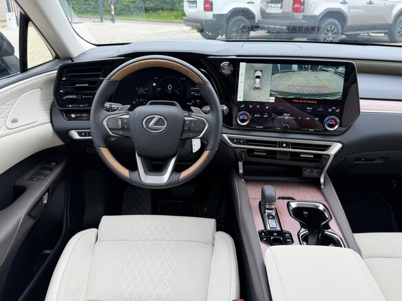 2026 Lexus RX 450h V, зелёный, 11500000 рублей - вид 13