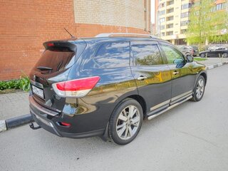 2014 Nissan Pathfinder IV, чёрный, 2020000 рублей, вид 5