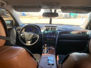 2016 Toyota Camry VII (XV50) Рестайлинг, чёрный, 1800000 рублей, вид 3