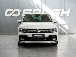 2018 Volkswagen Tiguan Allspace II, белый, 3369000 рублей, вид 3
