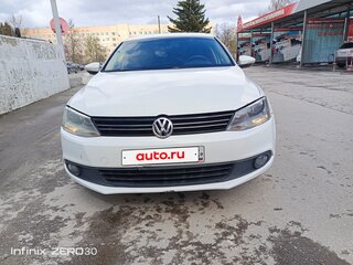 2013 Volkswagen Jetta VI, белый, 630000 рублей, вид 3