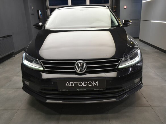 2017 Volkswagen Jetta VI Рестайлинг, чёрный, 1267000 рублей - вид 2