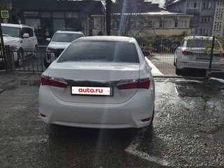 2013 Toyota Corolla XI (E160, E170, E180), белый, 960000 рублей, вид 2