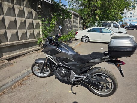2013 Honda NC 750X, серый, 600000 рублей, вид 1