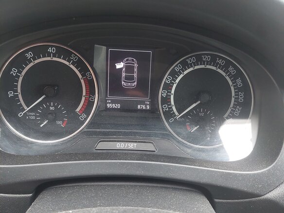 2017 Skoda Rapid I, серебристый, 1140000 рублей - вид 5
