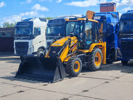 2024 JCB 3DX, жёлтый, 9400000 рублей, вид 4