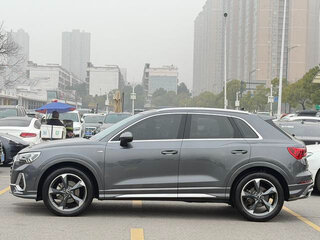 2022 Audi Q3 35 TFSI II (F3), серый, 2101000 рублей, вид 4
