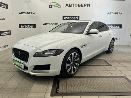 Jaguar XF II