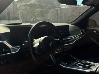 2022 BMW X7 40d I (G07) Рестайлинг, чёрный, 13350000 рублей, вид 4