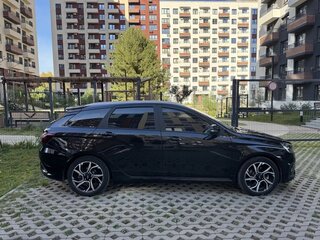 2024 Lada (ВАЗ) Vesta SW Sportline I Рестайлинг (NG), чёрный, 2000000 рублей, вид 5