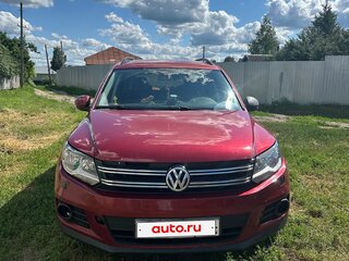 2012 Volkswagen Tiguan I Рестайлинг, красный, 870000 рублей, вид 1