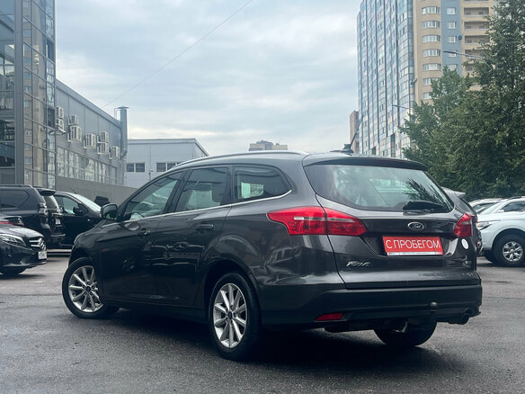 2018 Ford Focus III Рестайлинг, серый - вид 5
