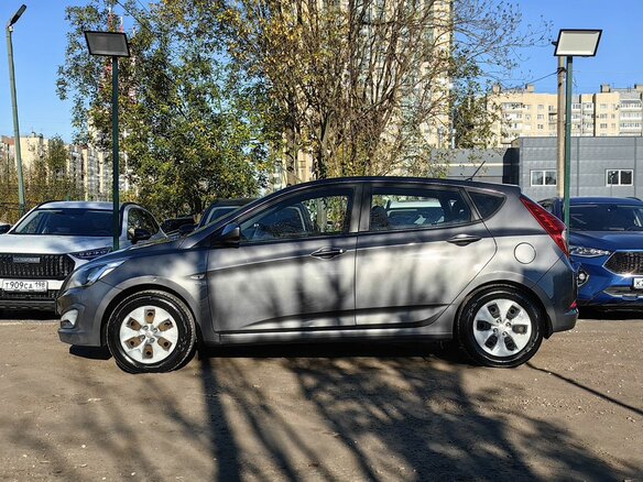 2016 Hyundai Solaris I Рестайлинг, серый, 849000 рублей - вид 7