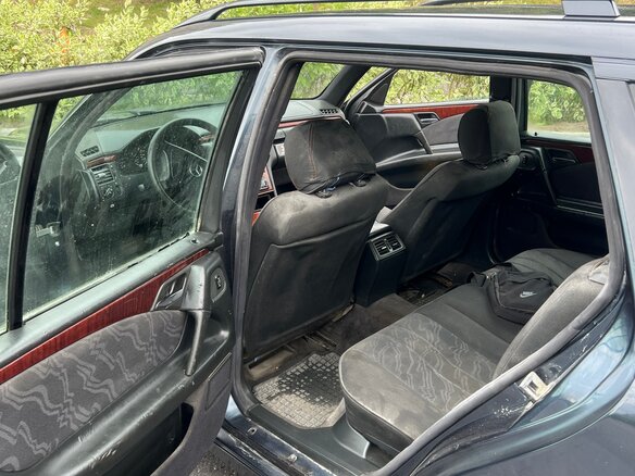 1999 Mercedes-Benz E-Класс 240 II (W210, S210), синий, 280000 рублей - вид 3