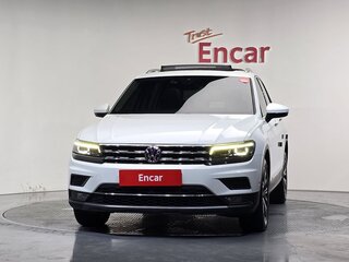 2019 Volkswagen Tiguan II, белый, 1989000 рублей, вид 3