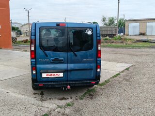 2017 Renault Trafic III, синий, 2100000 рублей, вид 3