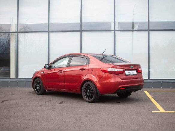 2012 Kia Rio III, красный, 570000 рублей - вид 5