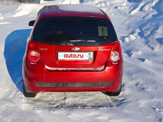 2010 Chevrolet Aveo I Рестайлинг, красный, 400000 рублей, вид 3