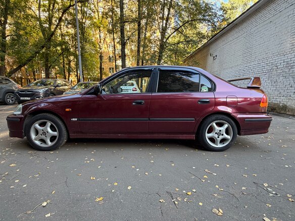 1996 Honda Civic VI, красный - вид 3