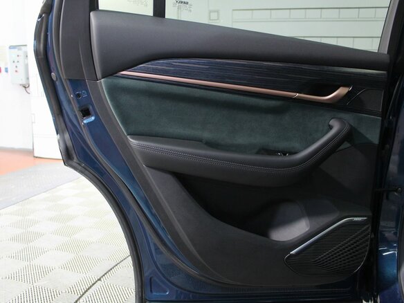 2023 Geely Monjaro I, зелёный, 3075000 рублей - вид 22