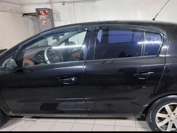 2007 Opel Corsa D, чёрный, 360000 рублей - вид 4