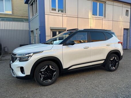 2026 Kia Seltos I Рестайлинг, белый, 2890000 рублей, вид 5
