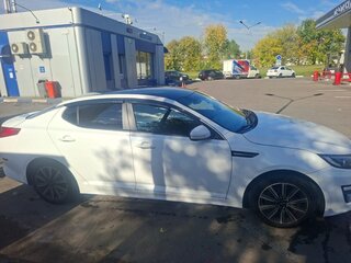 2015 Kia Optima III Рестайлинг, белый, 780000 рублей, вид 4