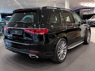 2026 Mercedes-Benz GLS 450 II (X167) Рестайлинг, чёрный, 16990000 рублей, вид 4