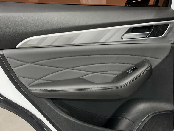 2023 Haval F7x I Рестайлинг, белый, 2350000 рублей - вид 15