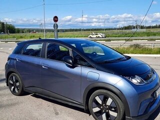 2023 BYD Dolphin 44.9 kWh I, серебристый, 1300000 рублей, вид 2