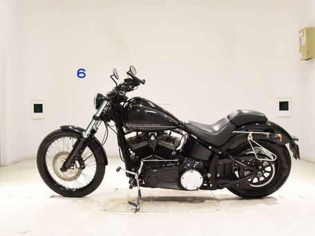 2011 Harley-Davidson Blackline, чёрный, 757000 рублей, вид 1