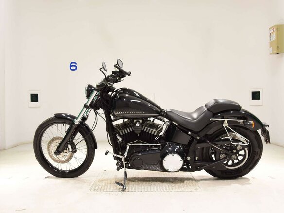 2011 Harley-Davidson Blackline, чёрный, 757000 рублей