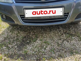2011 Opel Astra H Рестайлинг, серый, 620000 рублей, вид 3