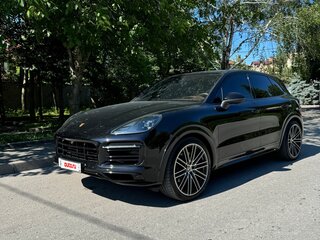 2023 Porsche Cayenne E-Hybrid III, чёрный, 13000000 рублей, вид 4