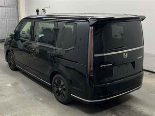 2022 Honda Stepwgn Spada VI, чёрный, 2700000 рублей, вид 2