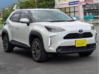 2023 Toyota Yaris Cross I, белый, 1535000 рублей, вид 1