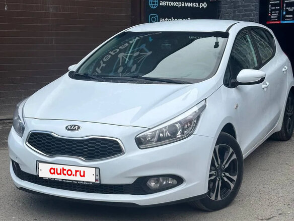 2012 Kia Ceed II, белый - вид 13