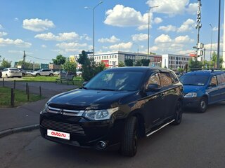 2014 Mitsubishi Outlander III Рестайлинг, чёрный, 1100000 рублей, вид 1