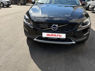 2015 Volvo S60 Cross Country, чёрный, 2100000 рублей, вид 2