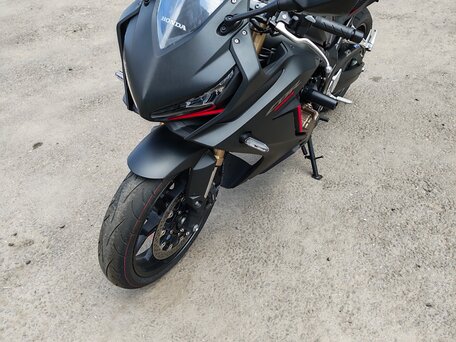 2020 Honda CBR 650R, чёрный, 927000 рублей, вид 1