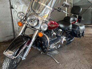 2005 Harley-Davidson Heritage Classic, красный, 1140000 рублей, вид 1