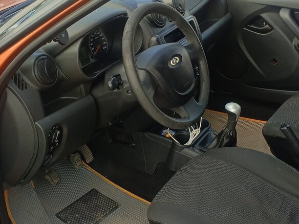 2014 Lada (ВАЗ) Granta I, оранжевый, 450000 рублей - вид 13