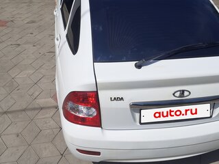 2011 Lada (ВАЗ) Priora I, белый, 530000 рублей, вид 3