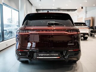 2026 Voyah Free I Рестайлинг, красный, 6940000 рублей, вид 5