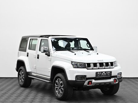 2026 BAIC BJ40 I Рестайлинг, белый, 3349000 рублей, вид 2