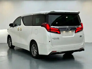 2021 Toyota Alphard III Рестайлинг, белый, 5500666 рублей, вид 4